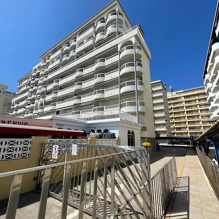 Апартаменты Alpen1 Sorolla